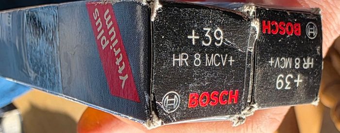500+ Bosch Beru Spark Plugs JOT LOT