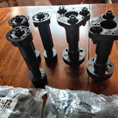kitchen hinges and adjustable feet