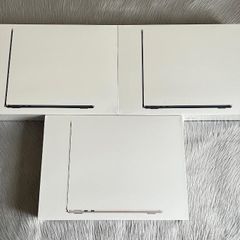 Apple MacBook Air 15" Inch -  M4, Latest Model - 512GB Storage