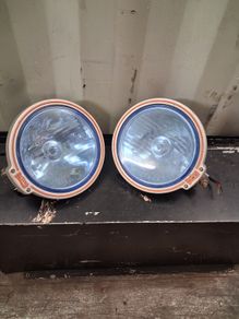 Spot lamps