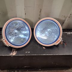 Spot lamps
