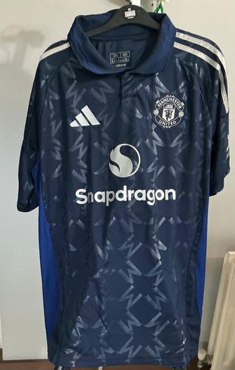 manchester united jersey