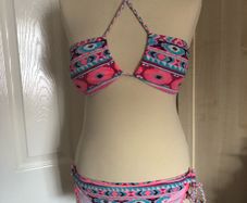 bikini size10
