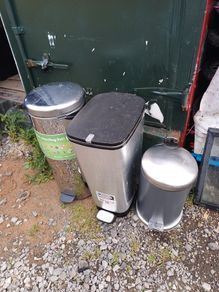 3 kitchen bins