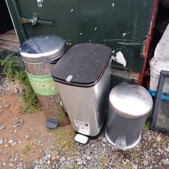 3 kitchen bins
