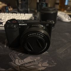 Sony ZV-E10 with 2 Lens and SmallRig Cage
