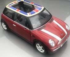 Hasbro Sindy MINI Cooper