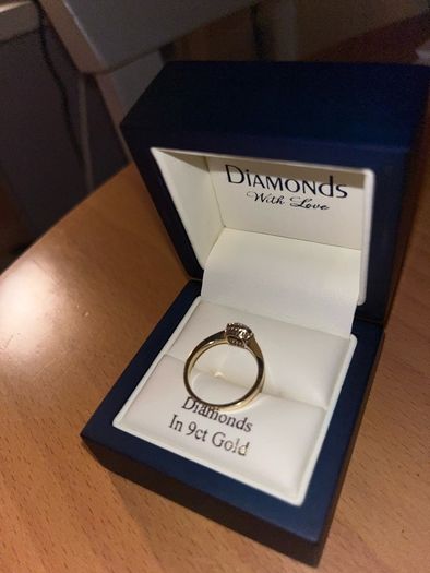 Diamond and Gold engagement ring