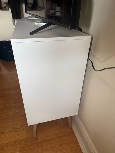 white drawers