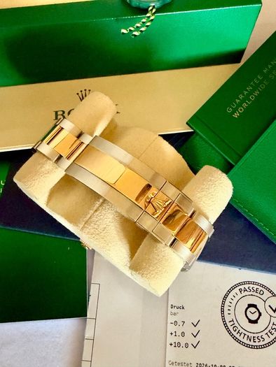 Rolex Submariner date