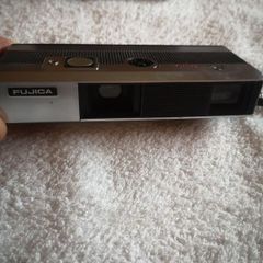 Fuji Ca 200 Flash Slide Camera (free Registered Post)