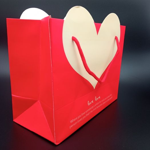 Red Heart Shaped Gift/Party Bags - Small/Large