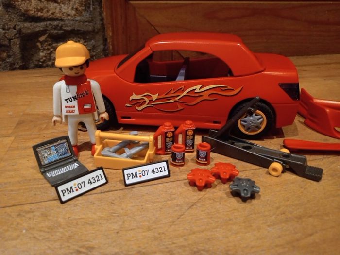 Playmobil 4321 Car Tune Up 2009