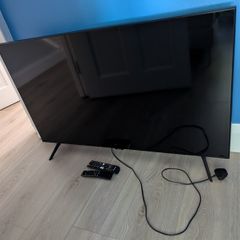 43 inch Samsung Crystal UHD