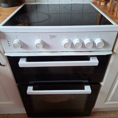 Beko cooker