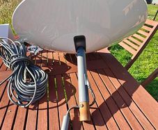 Starlink Gen 1 Components. Circular Dish, Power Supply, Router (Bundle or Individual)