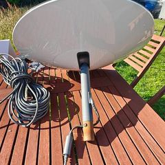 Starlink Gen 1 Components. Circular Dish, Power Supply, Router (Bundle or Individual)