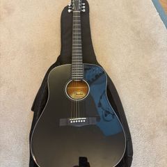 Immaculate Fender acoustic CD-60 BK V3 (Black) with gig bag