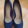 Shoes/M & S Court Shoe .. Size: 3.5 UK .. Colour: Navy Image 10