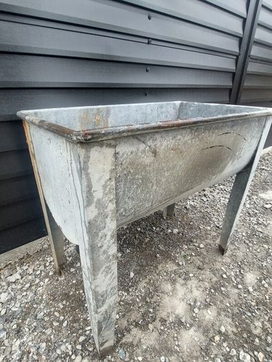 galvanised free standing trough