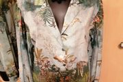 Women's Blouse NWOT SIZE 16