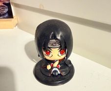 mini figure Itachi