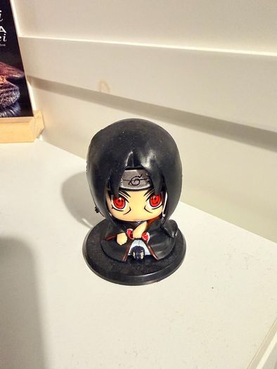 mini figure Itachi