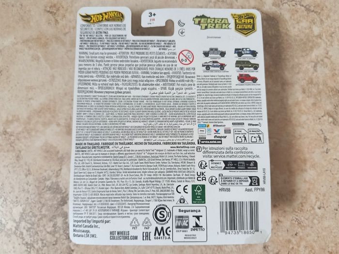 Hot Wheels Premium Toyota Land Cruiser FJ60 Terra Trek Car Culture 1:64 FPY86