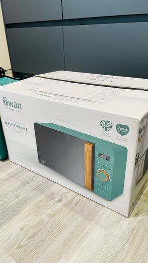 Swan microwave