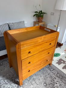 chest of drawer