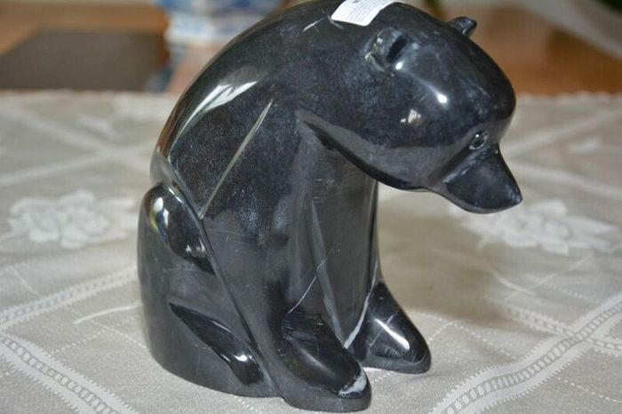 Onyx Marble Black Bear