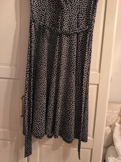 H&M Dress size M