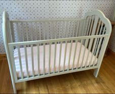 Crib