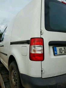 Caddy 2010 white