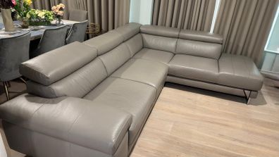 Natuzzi Editions Leather Corner Sectional Sofa (6 seater)
