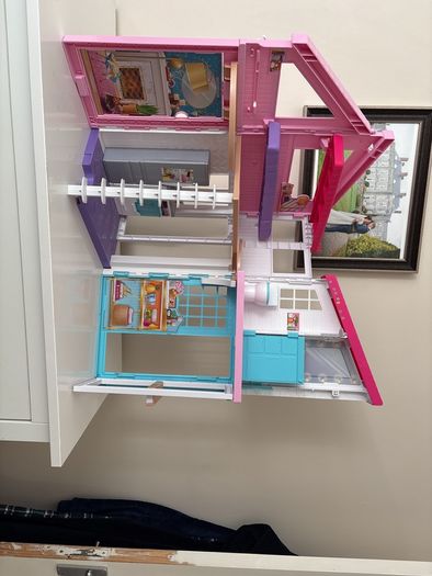 barbie house