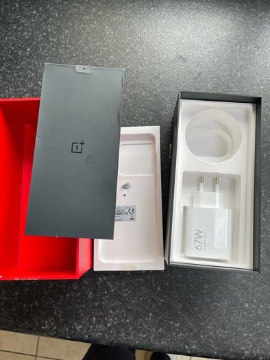 One Plus 10 Pro 5G