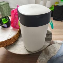 Tommy tippee nappy bin