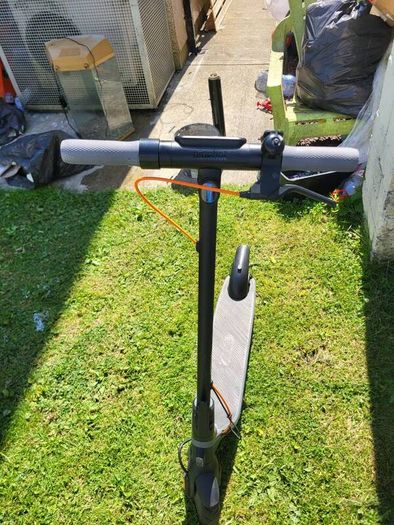 electric scooter