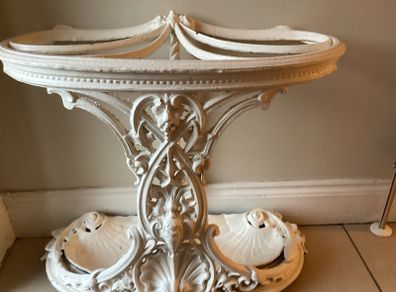 umbrella stand