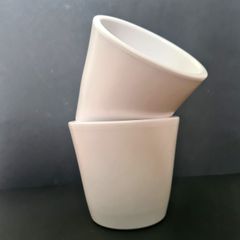 DK, Ceramic white plant  pot, flower pot, new