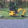 mini digger Image 2