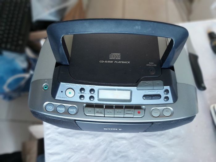 SONY CD, Radio, Cassette-Corder, Model No. CFD-S01, everything working great and in like new condition