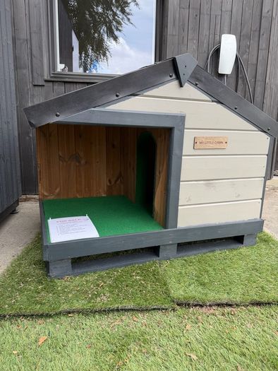 Dog house