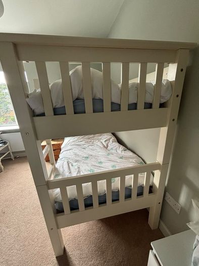 Single White Bunk beds