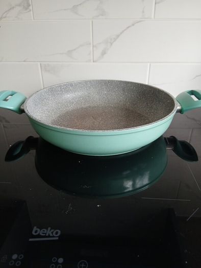 Deep Pan