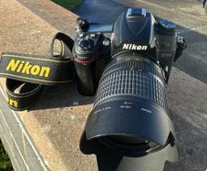 Nicon D7000 camera for sale