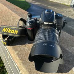 Nicon D7000 camera for sale