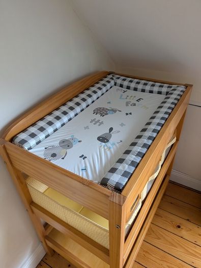 Changing Table
