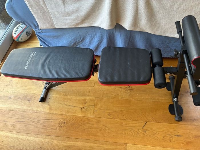 gym bench